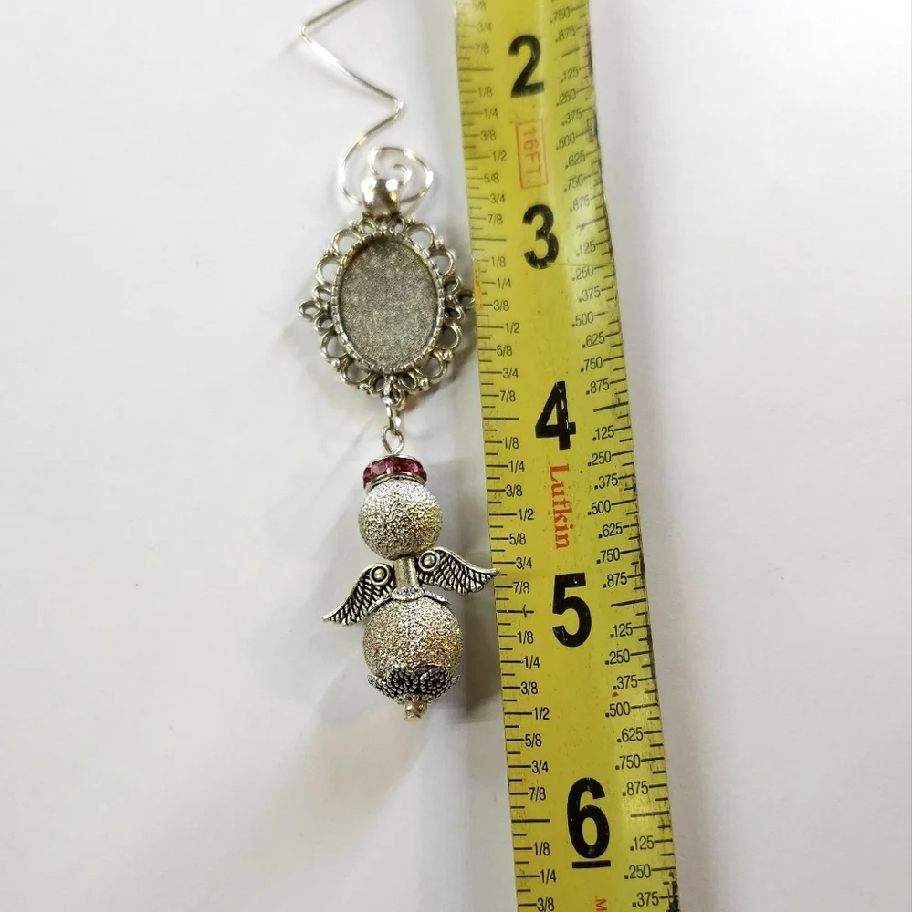 Handmade Beaded Angel & Photo Frame Ornament, Memorial or Wedding Bouquet Charm - Picture 9 of 9